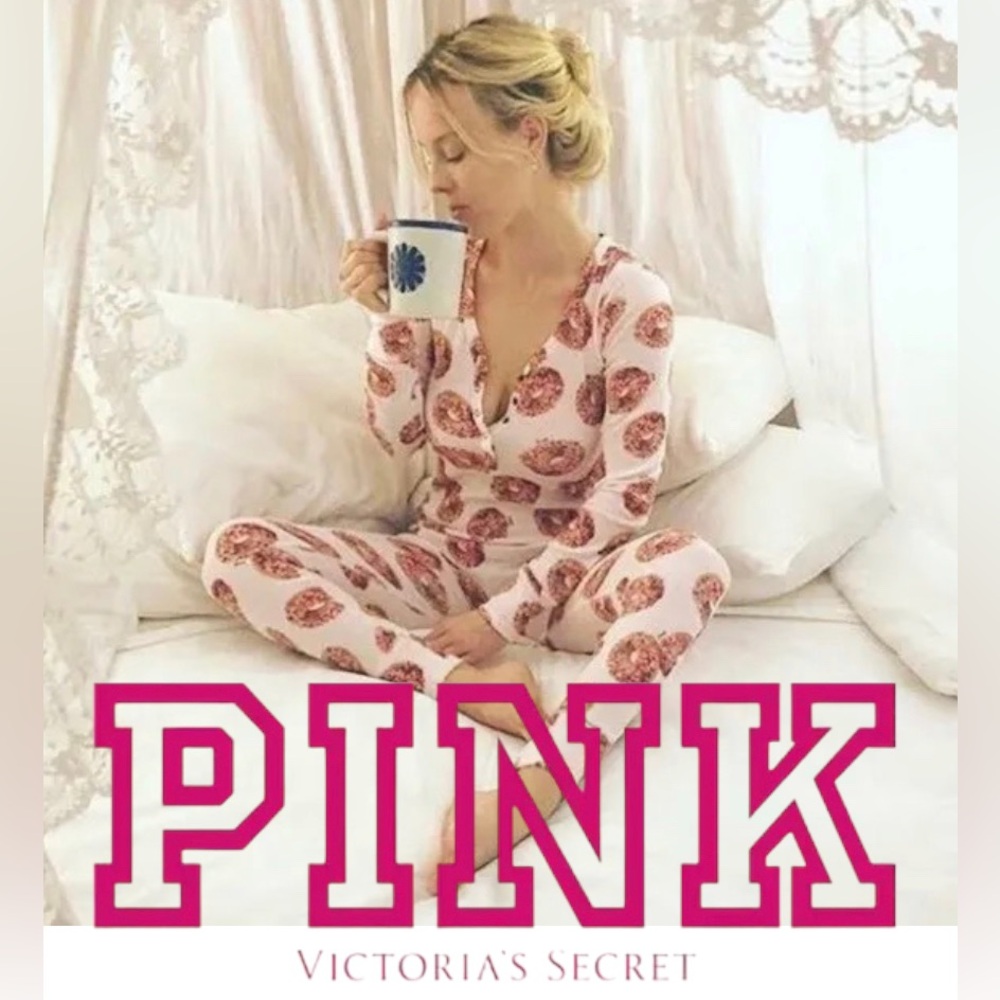 🍩 VS PINK Donut Onesie
